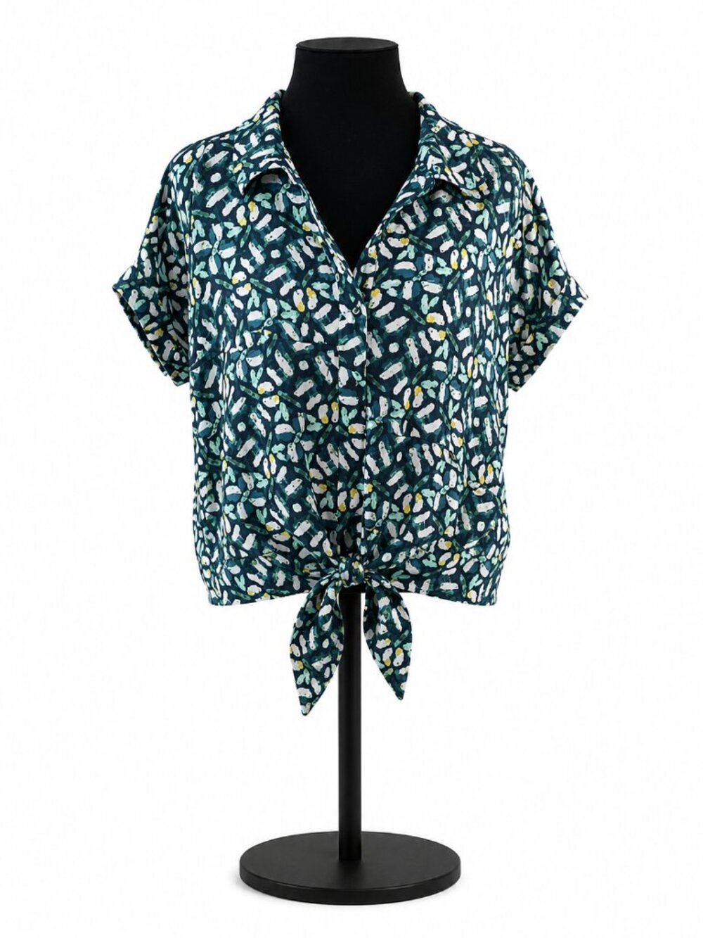 NWT Adrienne Vittadini Green & Black Patterned Button Down Shirt Size M